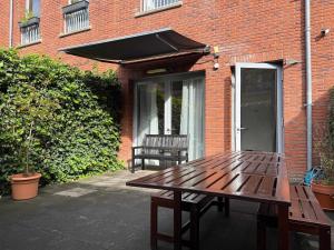 Spacious Family Home and Free Parking in Eindhoven
