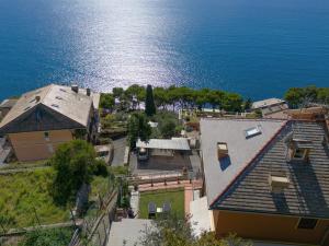 Terrace on the Sea - Garden - Sunbeds - Patio