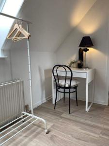 K12P 2 people, 2 bedrooms, fully furnished