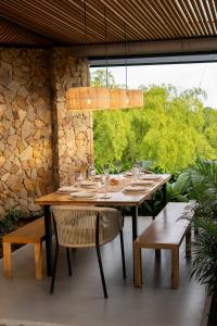 Casa lujosa con piscina y jacuzzi