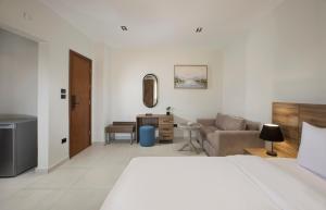 Rivana Residence New Cairo - Pool & GYM Access