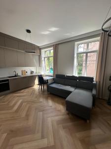 Mieszkanie Apartament stylowy zadbany parking parter