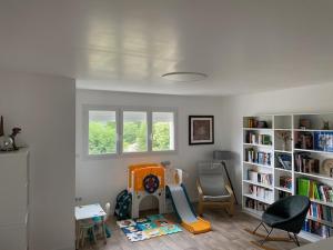 Villa de standing avec piscine et climatisation