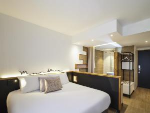 Mercure Avignon TGV Hotel & Spa