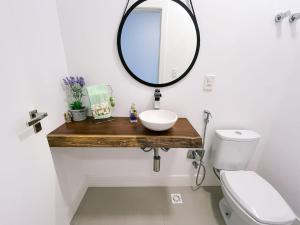 Rua 292 - 3 suites com 3 vagas garagem á 150mt da praia