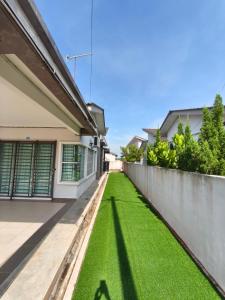 Ana Homestay Moslim only 4 airconds Wi-Fi