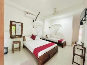 Sunglow Safari Resort