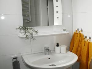 Cozy Apartment in Bedburg-Hau