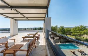 Awesome Home In Kakma