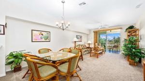 Welcome to Waikoloa Village Enjoy beach pool close to beach E-24