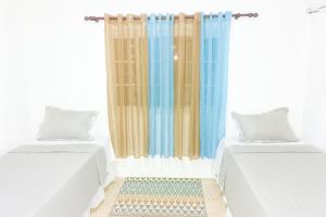 Chantal House Sleeps 8 with Garden