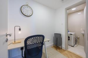 Waterfront Serenity in Dubai Marina