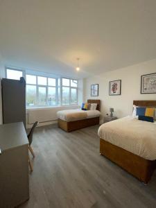 The Felix Apartments - 2 Bedrooms - WIFI - FREE Parking