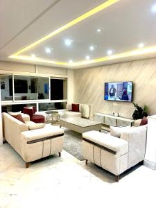 Luxury Stay with Panoramic Sea Views, Tourist zone