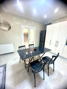 Luxury Stay with Panoramic Sea Views, Tourist zone