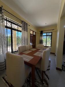 Private room in Salasala, Mbezi