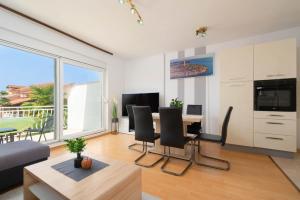 Apartment Sofia with Balcony - 55m2 - 1 KM to the Sea