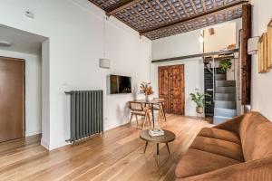 Suite Monserrato one bedroom apartment Campo di Fiori