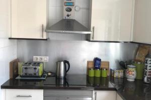 3 Bed Villa Sleeps 6 - Pets Ok - Communal Pool