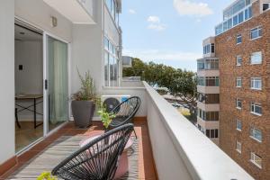 Beachfront Promenade Apartment Sea Point - Walk To Cafes! Cape Town