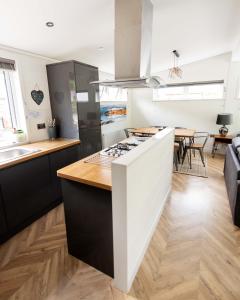 Great Gable Riverside Luxury Lodge