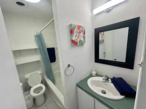 FULL KITCHEN 12min from DTOWN Room B