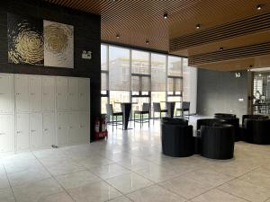 West Lake Duplex Elegant Apartment