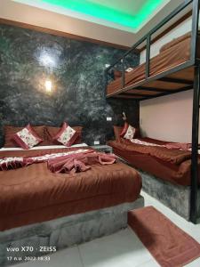 Laila Places at Lanta