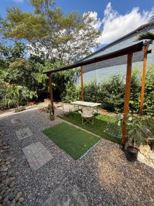 Espectacular Casa-Bonobohouse al lado del rio con reserva natural