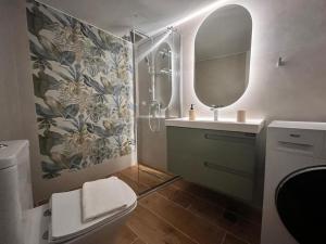 Earthy Retreat in Central Athens Fully renovated