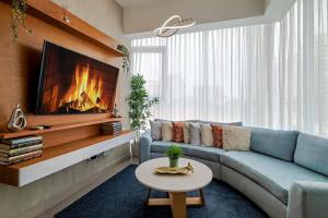 Comfy 1BR Apt, Centric Full AC