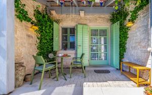 Stone villa Zelda with pool in Ližnjan, Istria