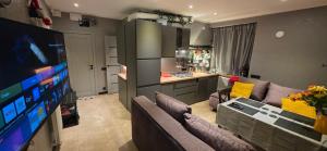 S9 rrlux free parking