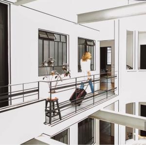 Puerta roja con Asombro Ubicacion en la Condesa