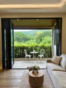 Villa 107 with private patio and balcony