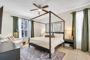 Luxury Retreat w Heated Pool near Disney!