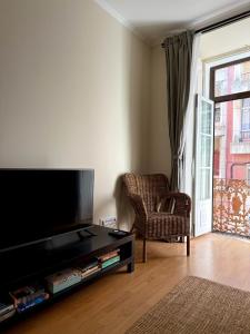 By the River - Lisbon Apartment