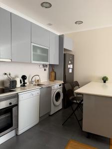 By the River - Lisbon Apartment