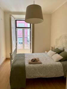 By the River - Lisbon Apartment