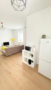 Charmant F2 avec extérieur et entrée indépendante