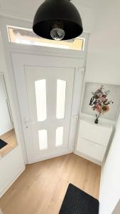 Charmant F2 avec extérieur et entrée indépendante