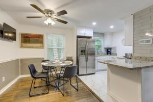 Walk to Lakewood Amphitheatre Atlanta Apartment!