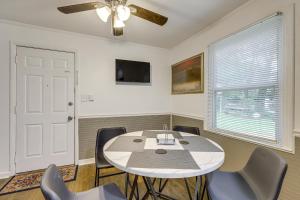 Walk to Lakewood Amphitheatre Atlanta Apartment!