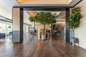 Golden Jade Suvarnabhumi