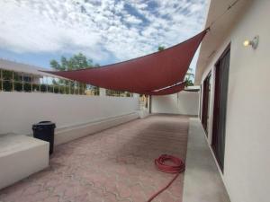 Casa Céntrica con Alberca!