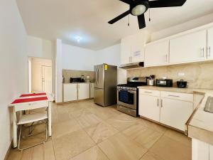 Casa Céntrica con Alberca!