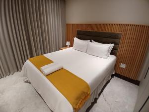 Sleek 3BD Ocean-View Apartment Umhlanga Ridgeside