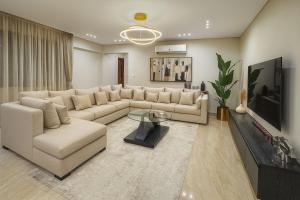 Charming Apartment - Near Cairo Airport