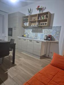 Appartamento vicino a Fondazione Prada e IEO