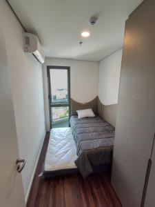 Luxury 2 Bedroom "Wake Up in the Sky" Best Views & Location in Asuncion